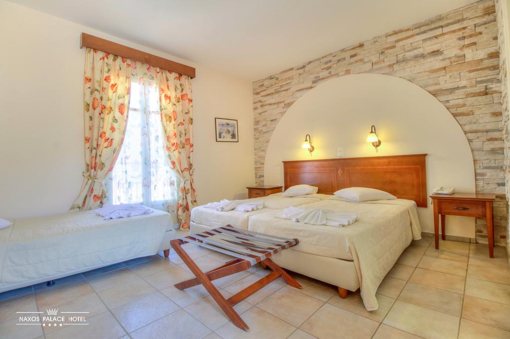 סטלידה Naxos Palace Hotel מראה חיצוני תמונה