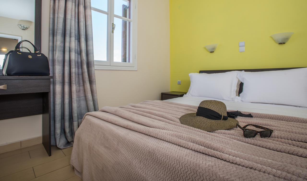 סטלידה Naxos Palace Hotel מראה חיצוני תמונה